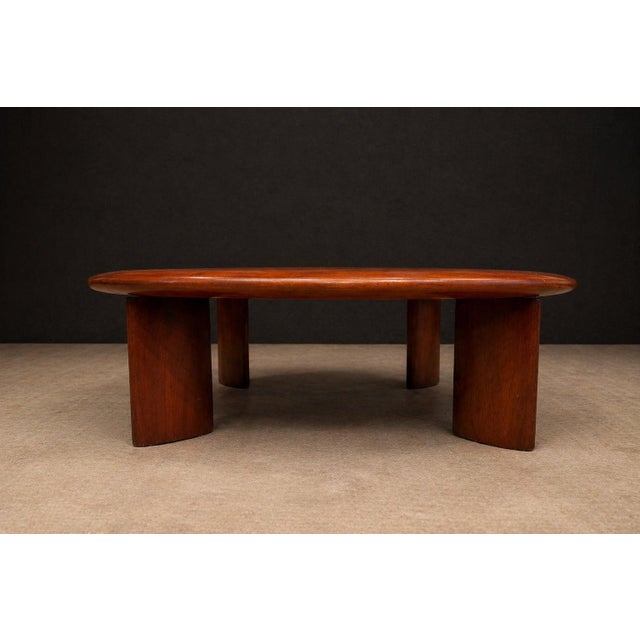 Round Coffee Table in Solid Hardwood & Black Leather, Brazilian Modern, 1970s For Sale - Image 13 of 15