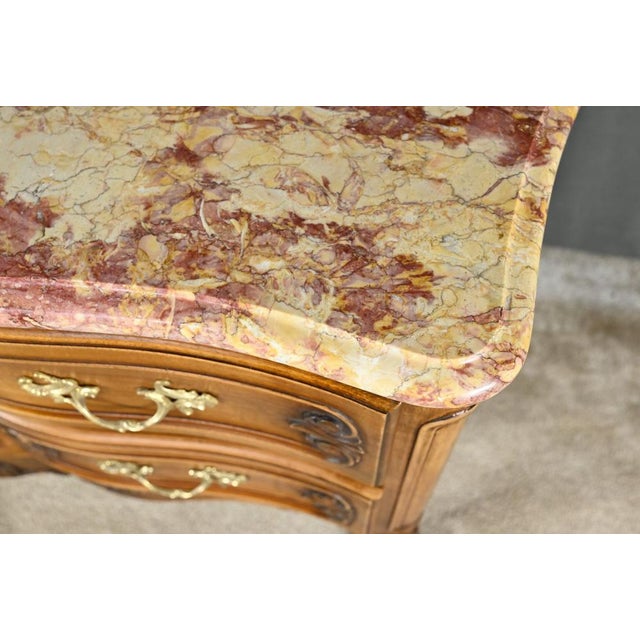 Brown Louis XV Style Walnut Sauté Crossbow Commode, Early 20th Century For Sale - Image 8 of 18