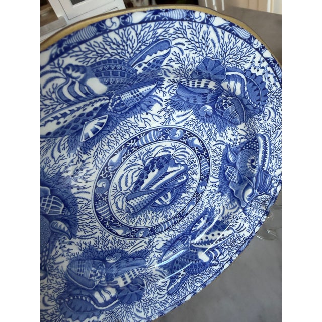 Ceramic Vintage British Colonial Mottahedeh Torquay - Set of 8 Bowls For Sale - Image 7 of 10