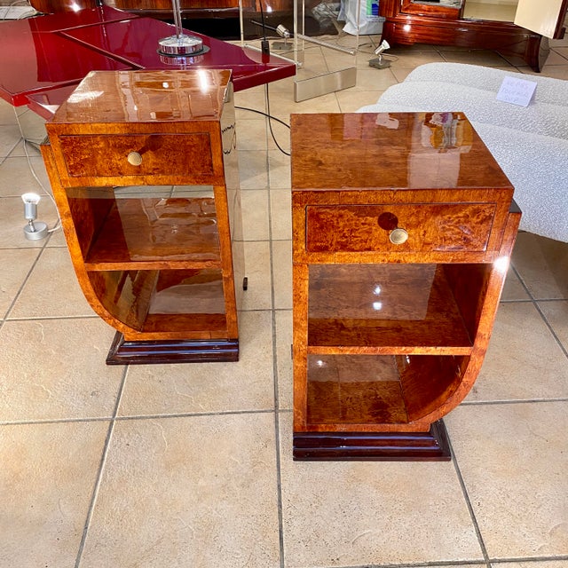 1920s Art Deco Bedside Tables in Thuya Burl, 1920s, Set of 2 For Sale - Image 5 of 7