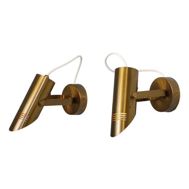 Mid-Century Modern Italian Adjustable Brass Wall Lamps, 1960s, Set of 2 For Sale