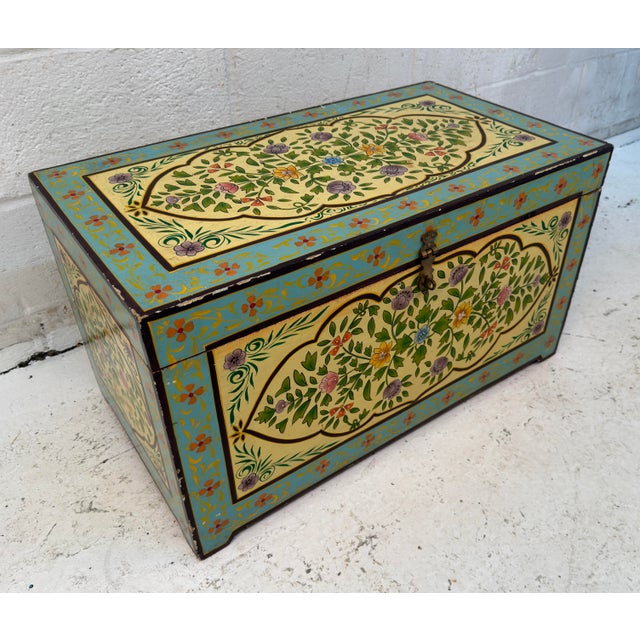 Wood Vintage Hand-Painted Wooden Floral Folk Art Storage Trunk For Sale - Image 7 of 13