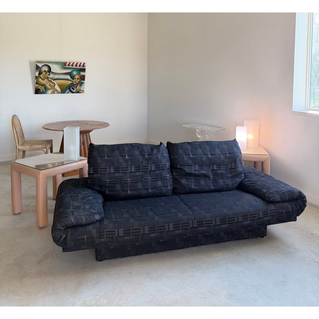 Contemporary Rolf Benz Postmodern Plinth Base Sofa Couch (Germany) Late 1970s Charcoal Gray For Sale - Image 3 of 17