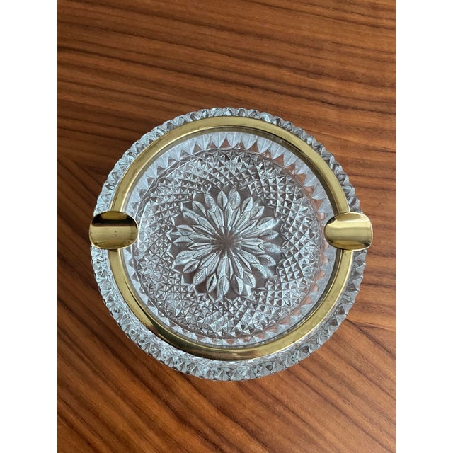 Val Saint-Lambert Mid-Century French Cut Crystal Ashtray For Sale - Image 4 of 11