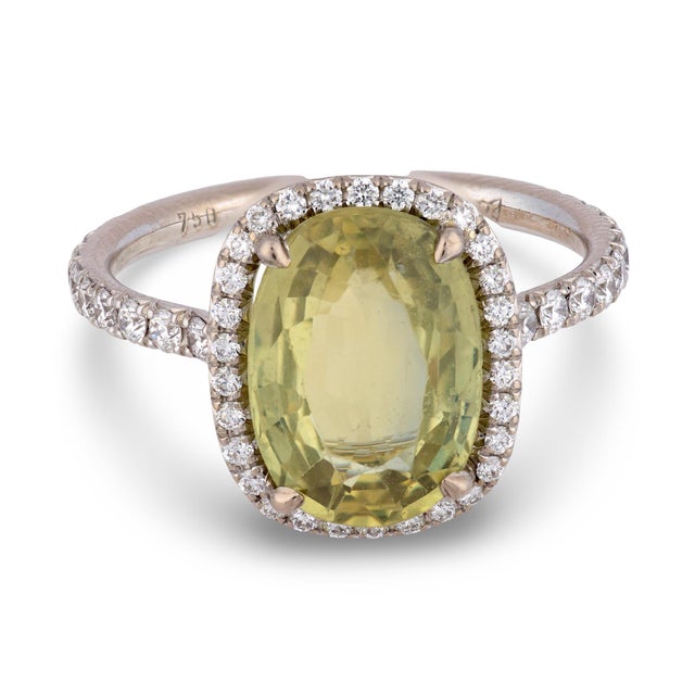 Contemporary Vintage Gia 3.73 Carat No Heat Sapphire Diamond 18k White Gold Ring, Size 5.5 For Sale - Image 3 of 7