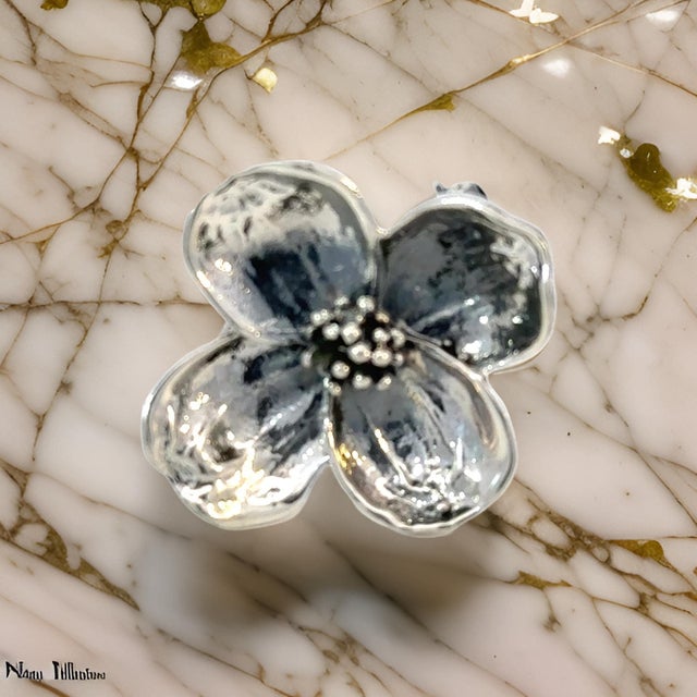 1990s Tiffany & Co Estate Dogwood Flower Brooch Sterling Silver 4.45 Grams For Sale - Image 9 of 11