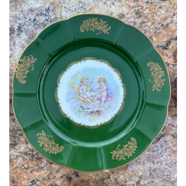 1970s Vintage French Hand Painted Cherubs Gold Gilt Pedestal Green Porcelain Cake Plate Stand For Sale - Image 5 of 12