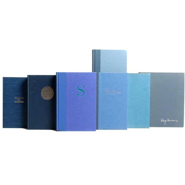 Take your design to a new level with the Modern Denim Book Wall S/100 from Booth & Williams. One hundred (100) authentic...