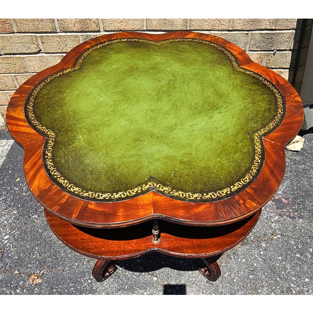 Traditional English Regency Style Mahogany and Tooled Leather Inset Top Two Tier Table For Sale - Image 3 of 10