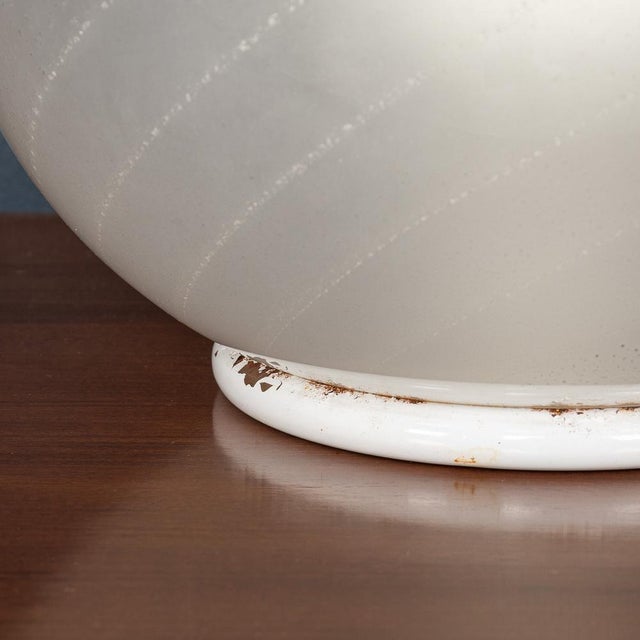 Vintage Italian Egg Shaped Table Lamp, 1980 For Sale - Image 6 of 14