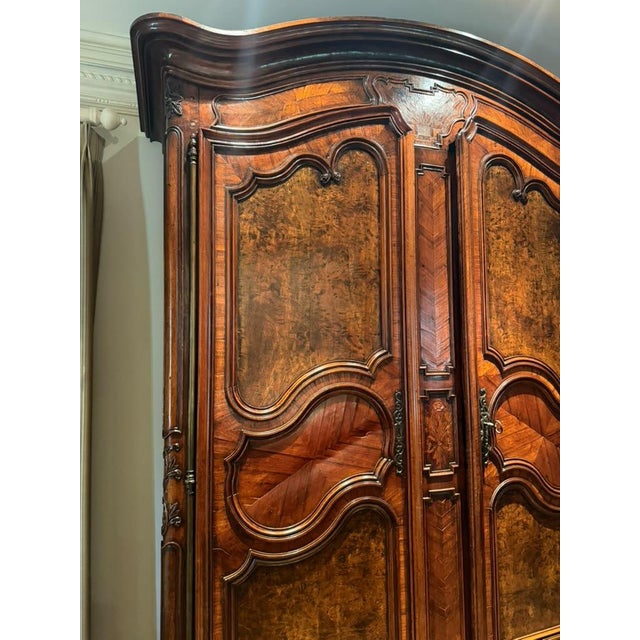 18th Century French Louis XV Walnut Armoire With Burr Elm, Chevron Inlay, Circa 1770 For Sale - Image 17 of 17