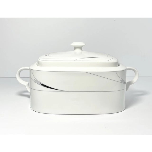 1990s Mikasa “Caviar” 6-Piece Porcelain Serving Hostess Dinnerware Set For Sale In Dallas - Image 6 of 16