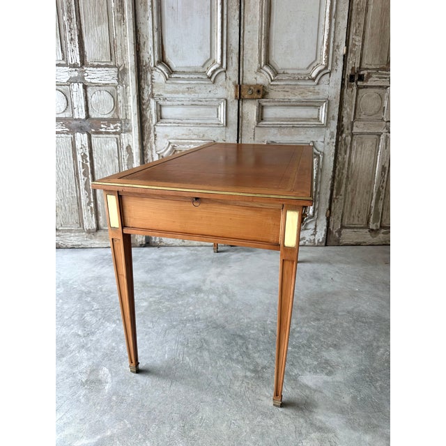 Vintage Light Wood Desk, 1960s For Sale - Image 3 of 13