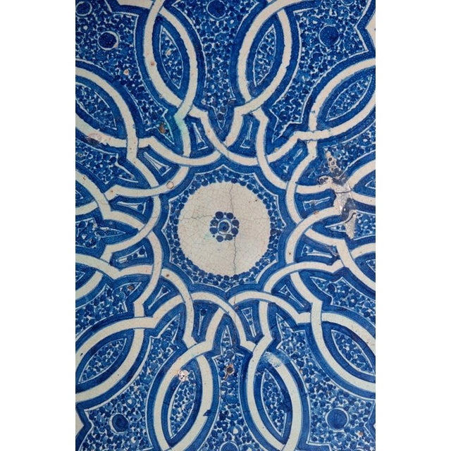 Large Moroccan Fez Blue & White Ghotar Dish, 1800s For Sale - Image 4 of 8