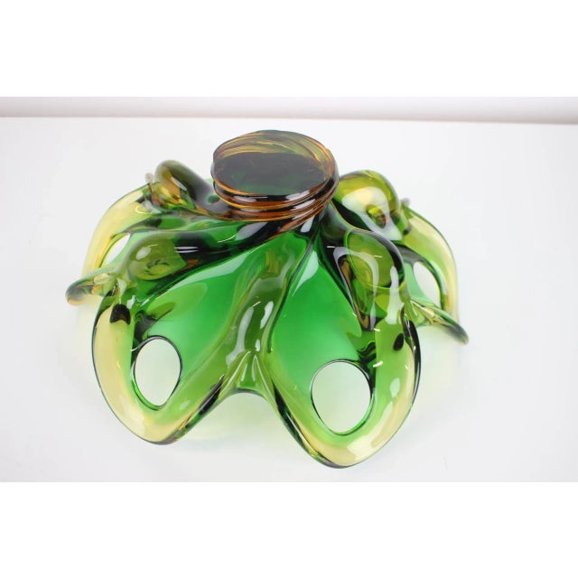 Glass Art Glass Bowl attributed to Josef Hospodka, Czech, 1960s For Sale - Image 7 of 8