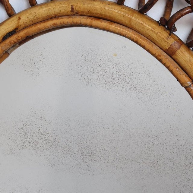 1960s Vintage Italian Rattan Wall Mirror with Hanging Chain, 1960s For Sale - Image 5 of 14