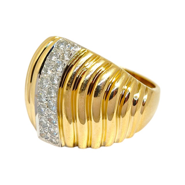 Contemporary Vintage Dankner 14k Fluted Diamond Ring, Size 6.5 For Sale - Image 3 of 14