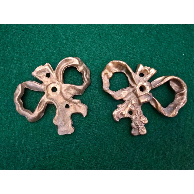 Mid 20th Century Array of Antique Victorian-Style Solid Brass Wall Ornaments and Cabinet Knobs For Sale - Image 5 of 9