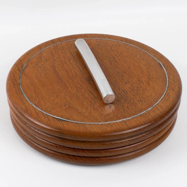 This hardwood box was expertly crafted in France during the 1930s and will make a statement in any room. The box has a...