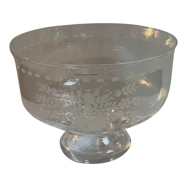 Oscar De La Renta-Miles Redd Large Heart Etched Footed Handmade Glass Bowl For Sale