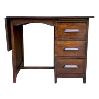 Early 20th Century Spanish Desk or Work Table in Oak Wood with Lateral Wing, 192 For Sale