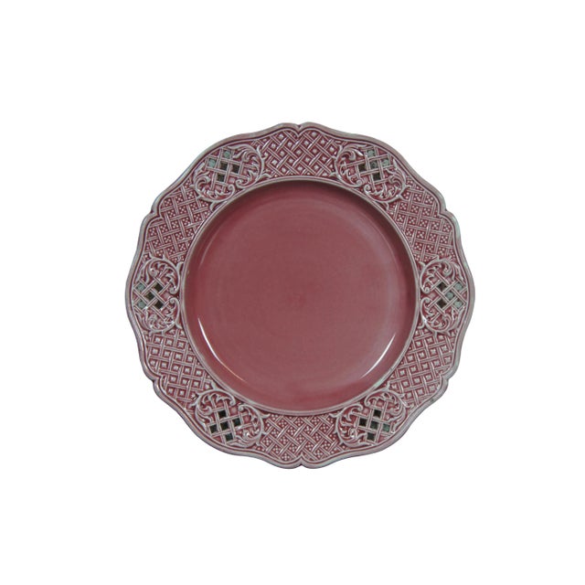 Victorian Early 20th Century Austrian Hungarian Scalloped Pierced Reticulated Basketweave Lattice Plates- Set of 3 For Sale - Image 3 of 10