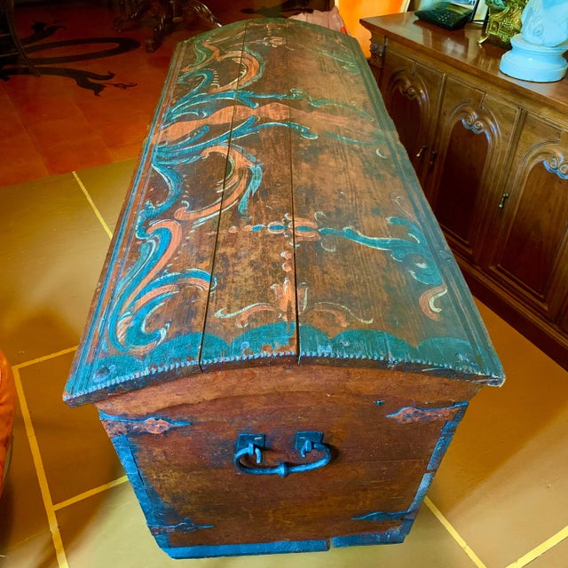 Cinnamon Colorful Swedish Painted Dowry Chest/Blanket Chest, 18th Century For Sale - Image 8 of 12