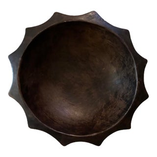 Mid 20th Century Ifugau 12 Point Star Duyu Ceremonial Bowl From the Philippines For Sale