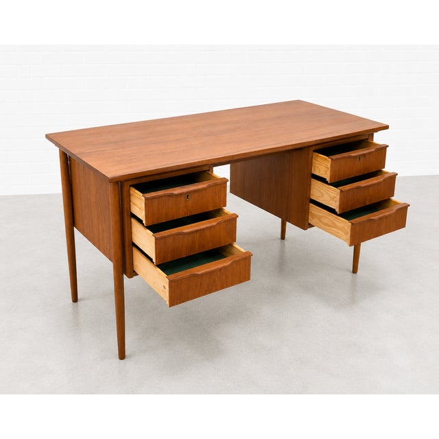 Arne Vodder Apartment Sized Mid Century Modern Danish Teak Desk, C. 1960's For Sale - Image 4 of 15