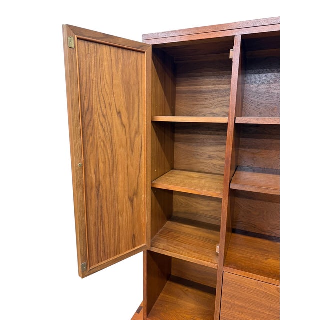 Lane Furniture Mid-Century Modern Lane 2-Piece Walnut Storage Cabinet For Sale - Image 4 of 11