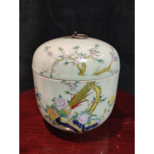 Ceramic Chinese Ceramic Pot Qing Dynasty Tongzhi Marked Famille Rose Porcelain Tea Jar Hand Painted Flowers and Birds Pattern For Sale - Image 7 of 11