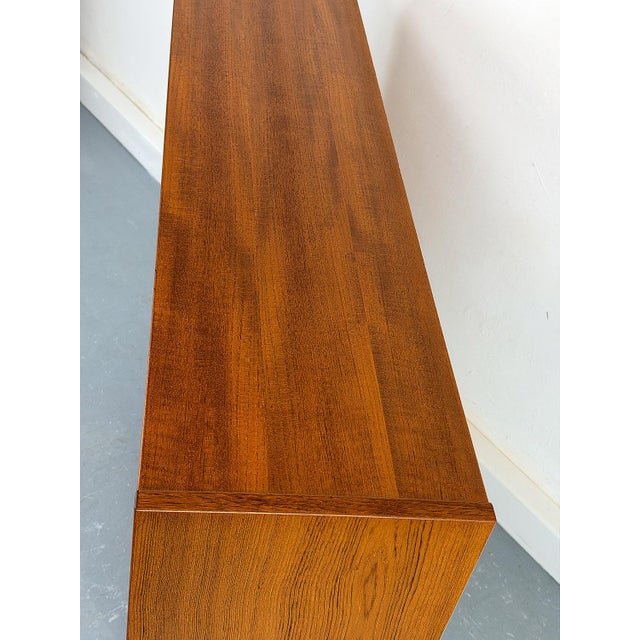 Vintage Danish Teak Bookcase by Carlo Jensen for Hundevad & Co., 1960s For Sale - Image 12 of 17