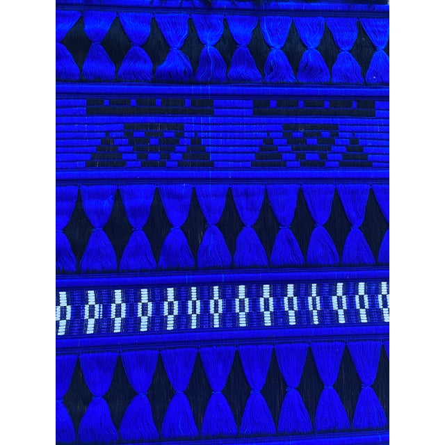 Late 20th Century Vintage Blue & Black Woven Ecuadorian Wall Hanging For Sale - Image 5 of 6