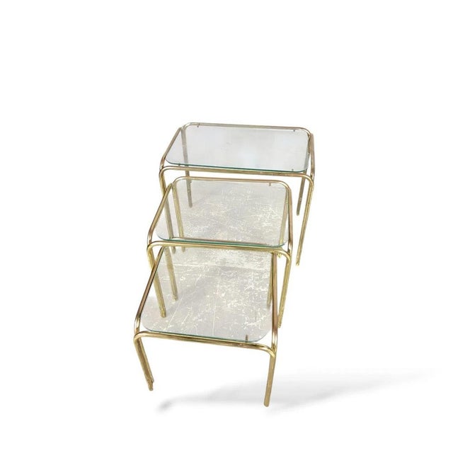 1970s Mid-Century Hollywood Regency Brass and Glass Nesting Tables, 1970s, Set of 3 For Sale - Image 5 of 9