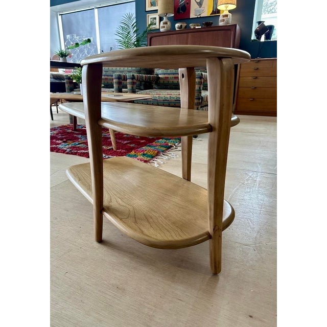 Rare Heywood Wakefield Tiered Side Table Model M304 For Sale In Boston - Image 6 of 11