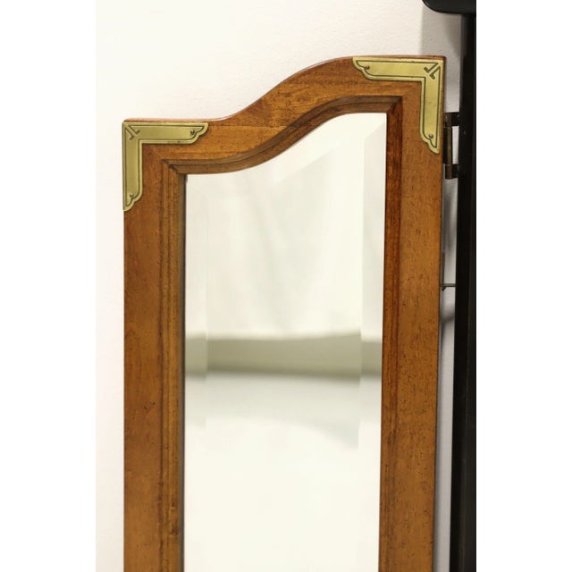 Chinoiserie Broyhill Premier Chinoiserie Ming Style Tri-Fold Dresser Mirror For Sale - Image 3 of 10