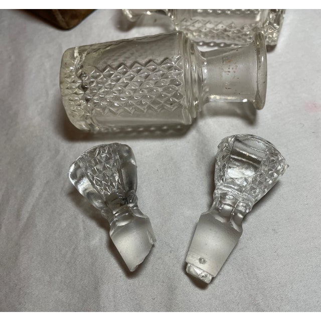 Pair of Antique Crystal Perfume Scent Bottle in Fitted Velour Display Case Box For Sale - Image 12 of 12