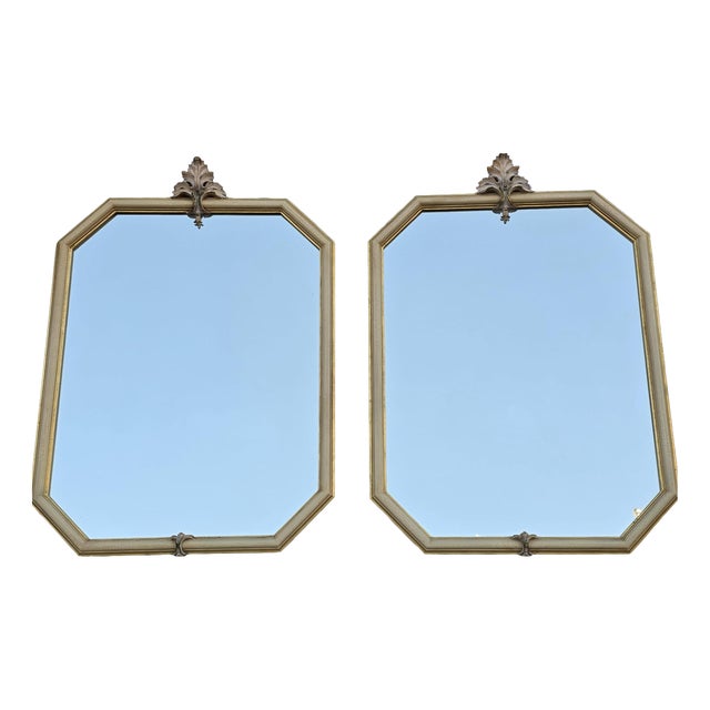 Venetian Louis XVI Baroque Style Octagonal Lacquered Mirrors, 1940, Set of 2 For Sale