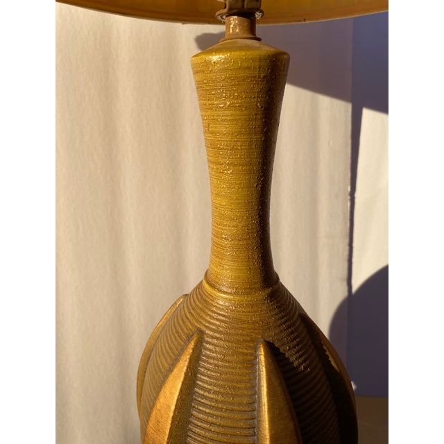 Mid 20th Century Mid-Century Modern Textured Pottery Lamp For Sale - Image 5 of 13