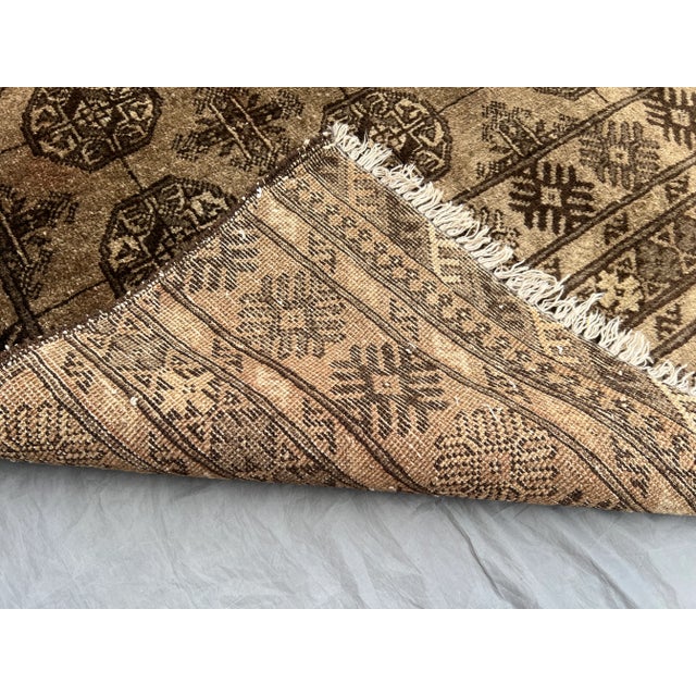 Tan Bukhara Rug – Vintage Hand-Knotted Turkmen Wool Runner Rug For Sale - Image 10 of 11