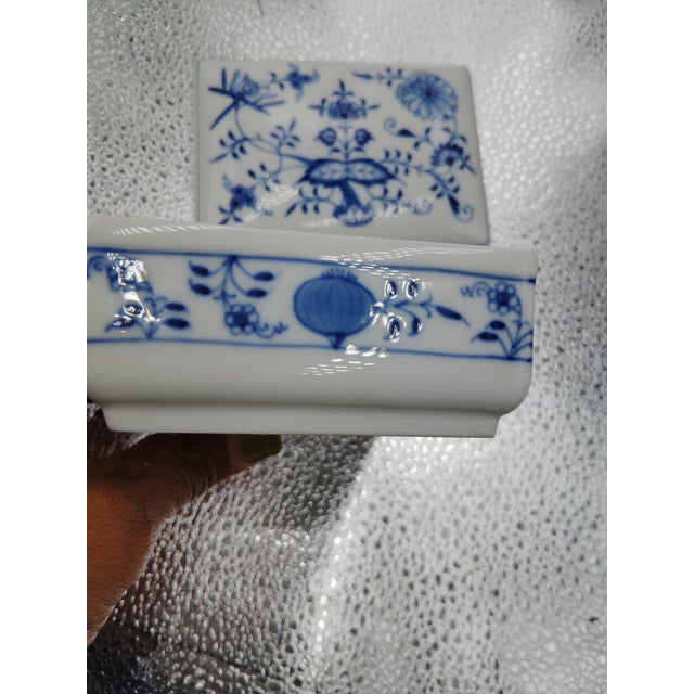 1970s 1970s Meissen Onion Pattern /Trink Box/Cigarette Case For Sale - Image 5 of 6