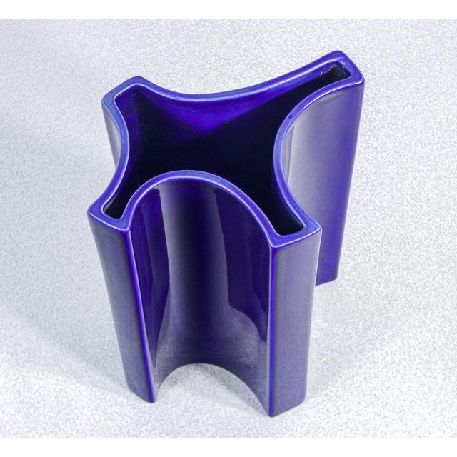 Blue Ceramic Vase by Mangiarotti for Brambilla, 1968 For Sale - Image 8 of 18
