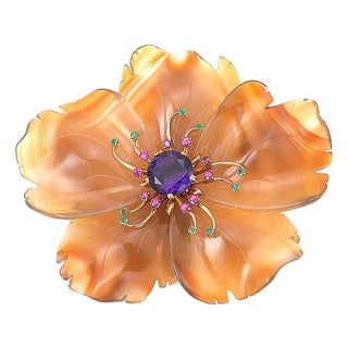 400 Carat Natural Agate, Amethyst, Ruby and Emerald Big Flower Pin 14K Gold For Sale