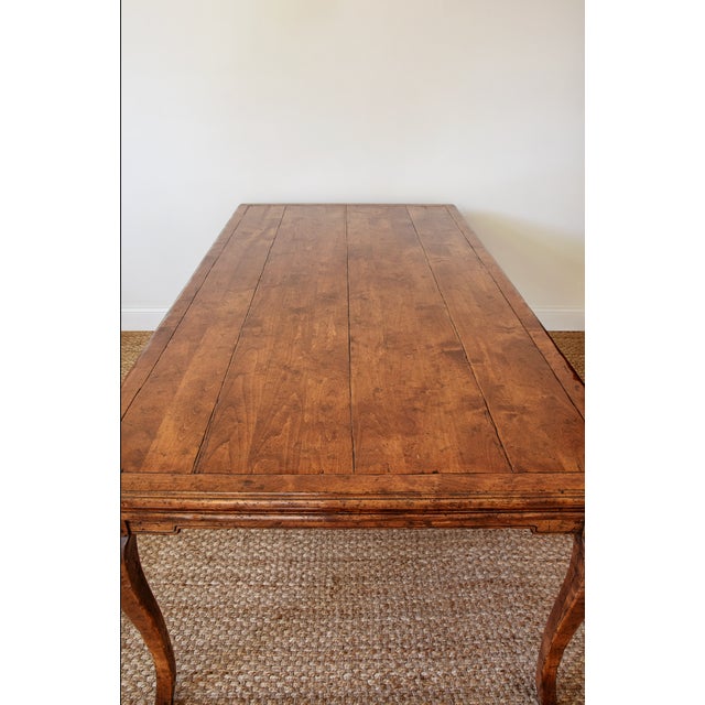 Chaddock 1980s Guy Chaddock English Country Rustic Oak Farmhouse Dining Table | Extendable For Sale - Image 4 of 6