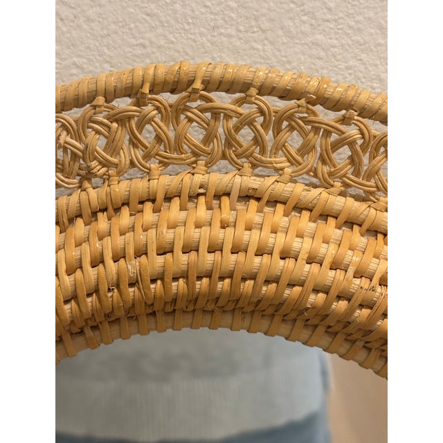 Vintage Round Handwoven Rattan Mirror With Openwork Knot Motif - 14"diameter Mirror For Sale - Image 4 of 10