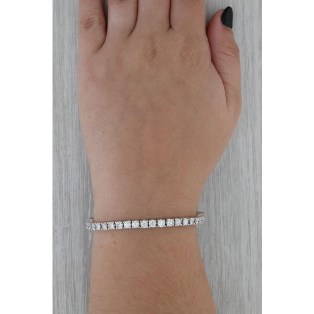 8ctw Diamond Tennis Bracelet 14k White Gold 6.75" 4.3mm For Sale - Image 9 of 9