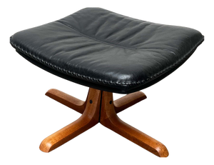 Mid-Century Modern Danish Reclining Ottoman in Teak and Leather from Berg Furniture, 1960s