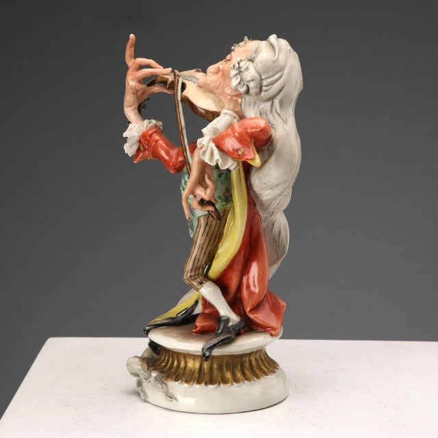 Grotesque Violinist Figurine by Giuseppe Cappè for Capodimonte Factory For Sale - Image 3 of 13