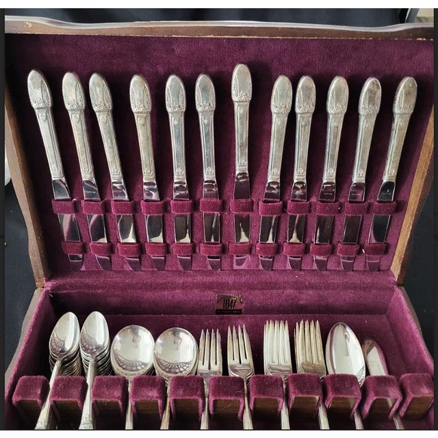 Vintage Set Wm Rogers Silverplate Flatware First Love Pattern - 75 PCS For Sale - Image 11 of 11