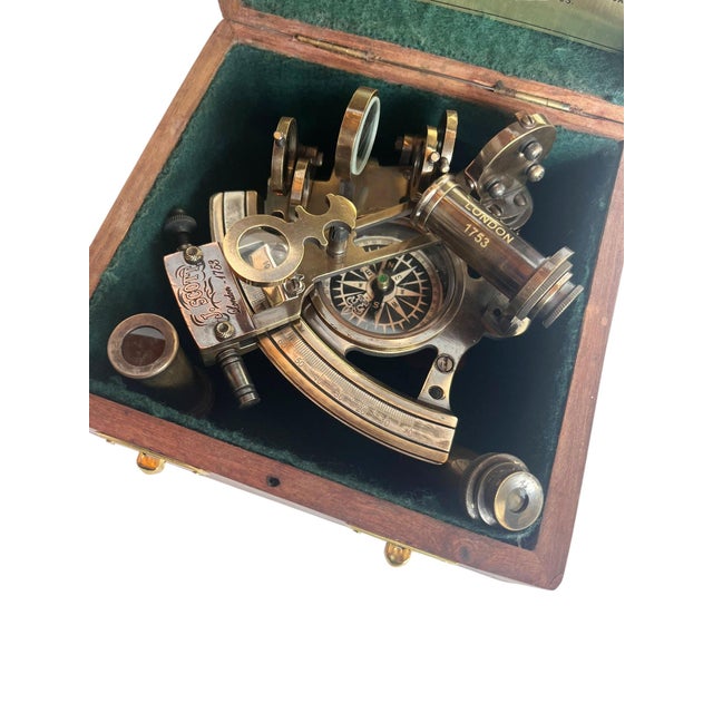 English 19th Century English Brass Sextant With Original Box For Sale - Image 3 of 7